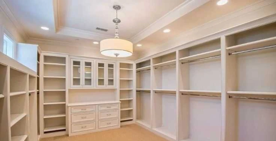 How to build a custom closet from scratch?